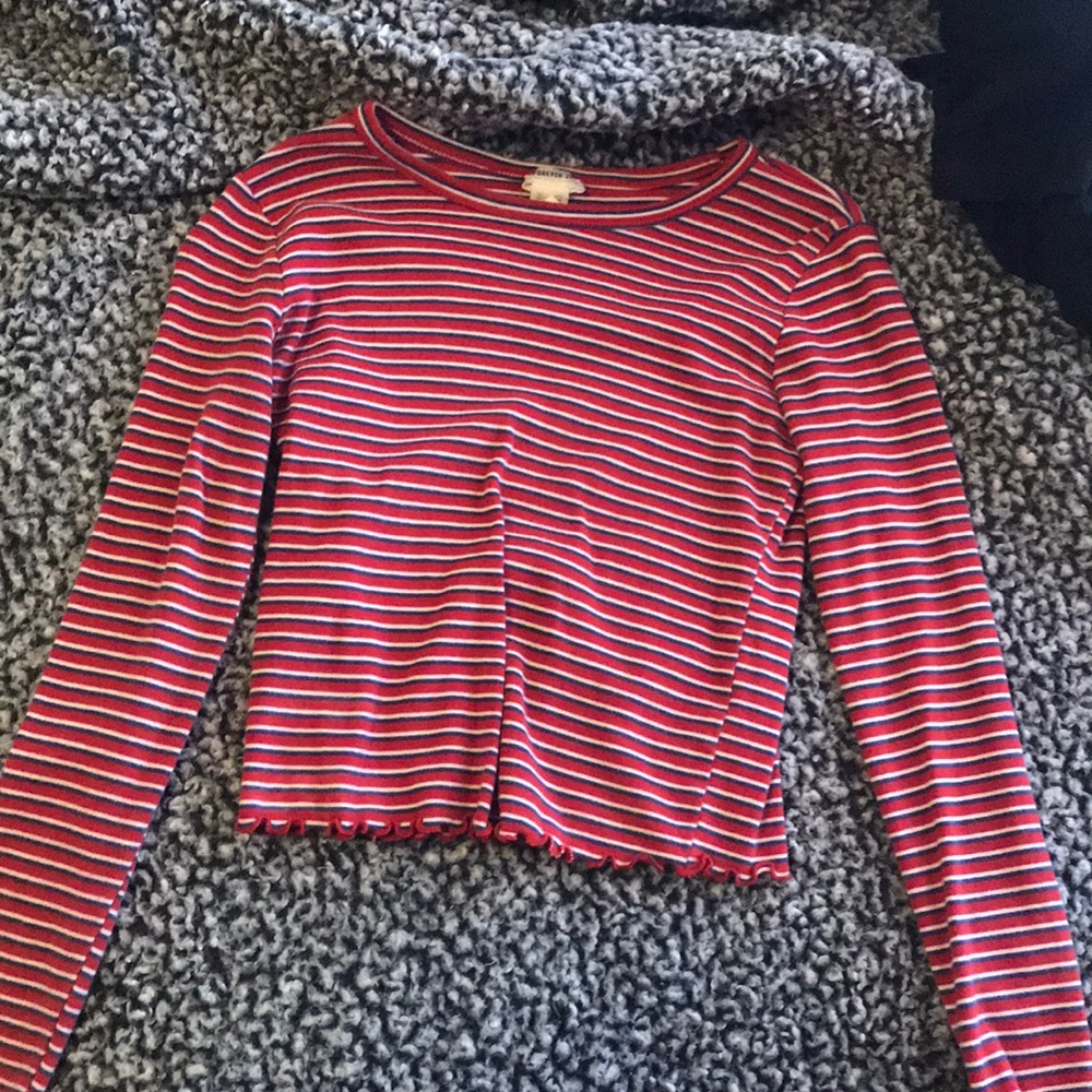 Crop top! You’re more then welcome to offer!:)